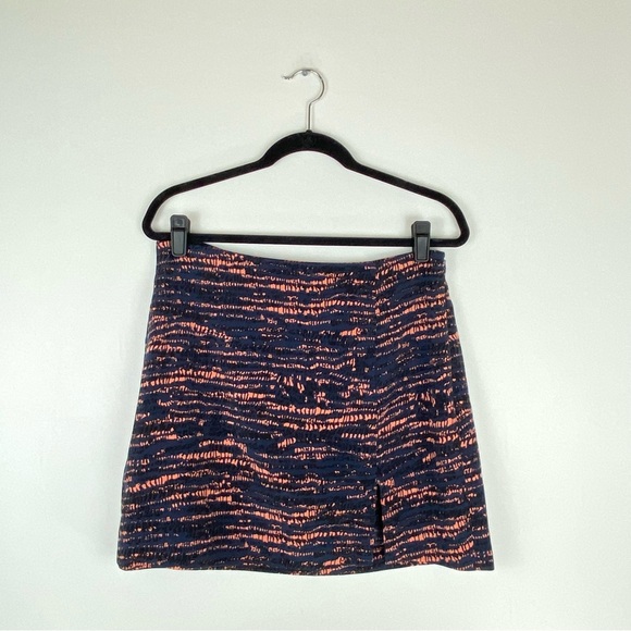 BCBGeneration Womens 10 Mini Skirt Navy Blue Pink Side Zip Front Slit Hem 17” - Picture 1 of 10